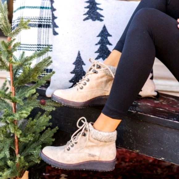 Blowfish Women's Boots, Light Tan, Sz 8.5 - Picture 1 of 6